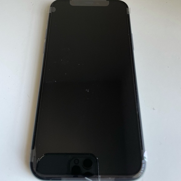 New Unlocked Iphone 11 Pro 256gb - Picture 4 of 10